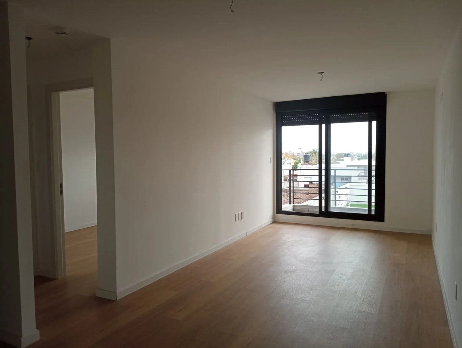 ALQUILER CASI A ESTRENAR EN LA BLANQUEADA DE 1 DORMITORIO, PORTERIA, SUM, GYM .LAVADERO