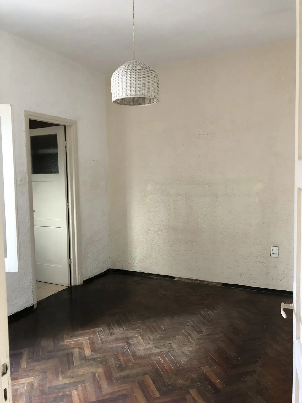 ALQUILER EN LA BLANQUEADA DE 1 DORMITORIO, PLANTA BAJA, PATIO CON PARRILLERO, GASTOS COMUNES BAJOS · Foto 6