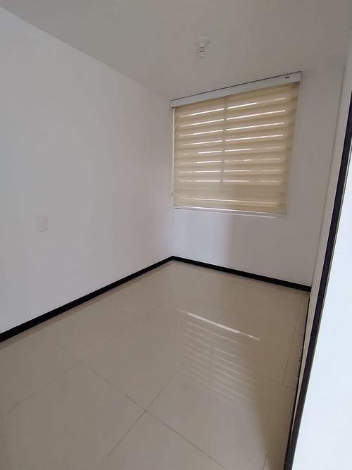 Apartamento de 3 alcobas en venta en Ciudad Jardin, Cali, 94 m² · foto 12 de 23