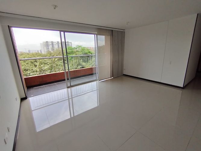 Apartamento de 3 alcobas en venta en Ciudad Jardin, Cali, 94 m² · foto 17 de 23