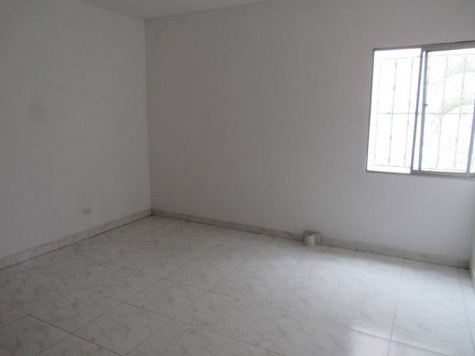 Casa de 6 alcobas en venta en La Flora, Cali, 308 m² · foto 3 de 24