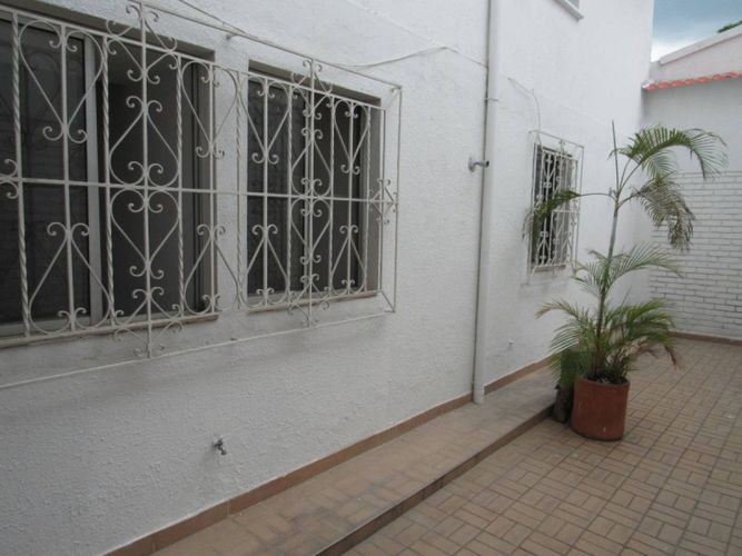 Casa de 6 alcobas en venta en La Flora, Cali, 308 m² · foto 7 de 24