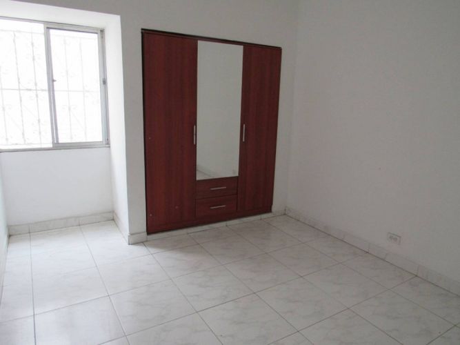 Casa de 6 alcobas en venta en La Flora, Cali, 308 m² · foto 14 de 24
