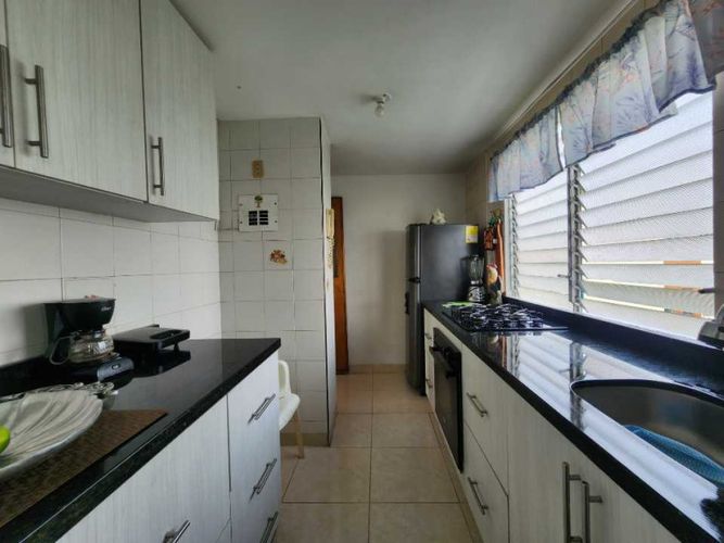 Apartamento de 3 alcobas en venta en Ciudad Los Alamos, Cali, 76 m² · foto 9 de 17