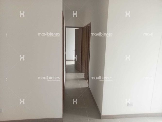 Apartamento de 3 alcobas en venta en La Navarra, Bello, 70 m² · foto 12 de 19