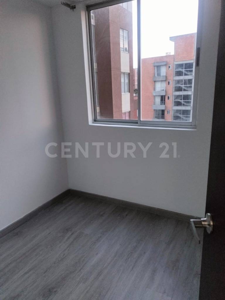 Apartamento en venta en San Antonio Norte, Bogotá · foto 8 de 13