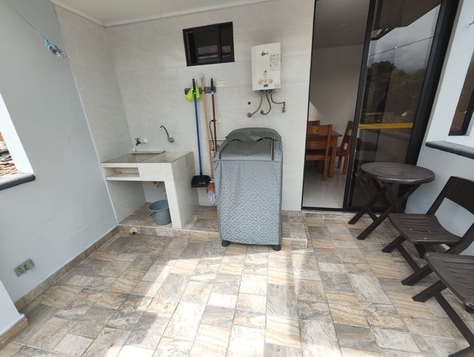 Apartamento en arriendo en Belén, Medellín · foto 3 de 15