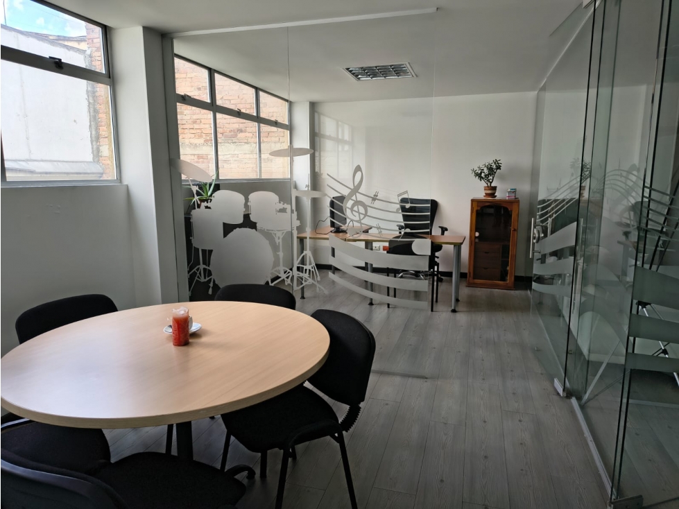 Casa en venta en Campin, Bogotá · foto 11 de 15