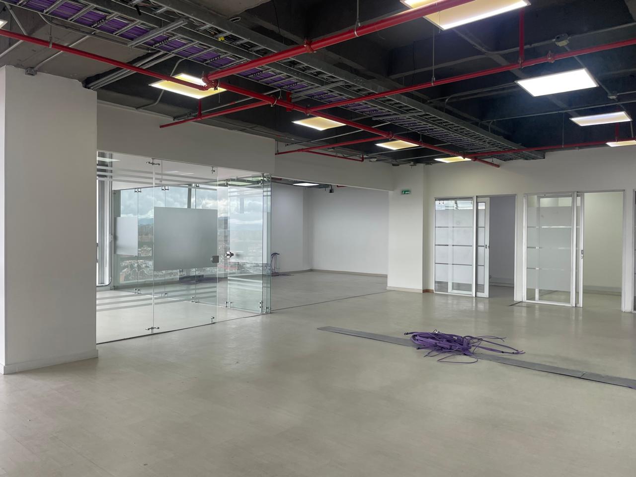 Oficina en Arriendo en Estoril, Bogotá