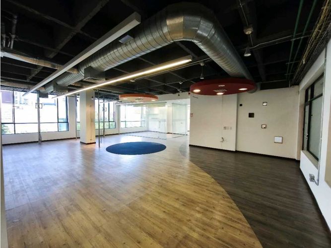 Oficina en arriendo en Milla De Oro, Medellín, 203 m² · foto 4 de 24