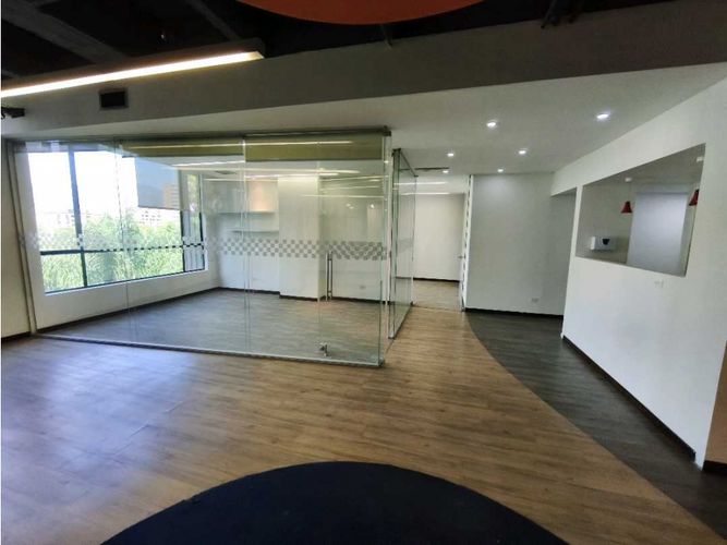 Oficina en arriendo en Milla De Oro, Medellín, 203 m² · foto 12 de 24