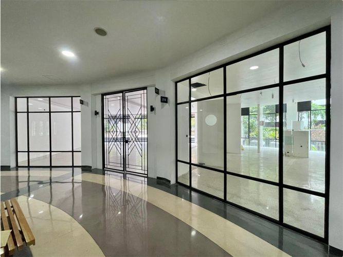 Local en arriendo en Los Balsos, Medellín, 138 m² · foto 7 de 11