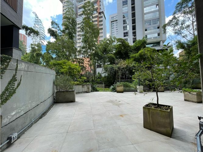 Local en arriendo en Los Balsos, Medellín, 138 m² · foto 8 de 11
