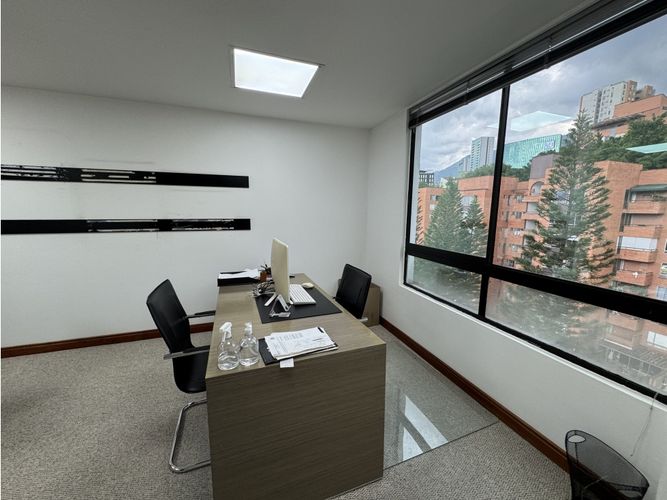 Oficina en venta en Santa María De Los Ángeles, Medellín, 135 m² · foto 14 de 21