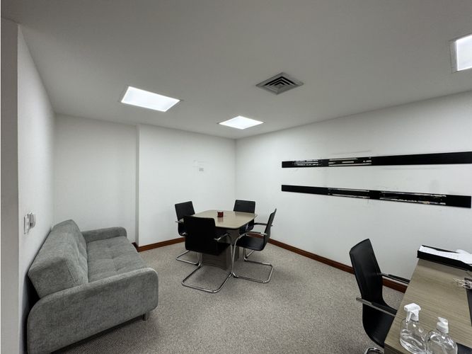 Oficina en venta en Santa María De Los Ángeles, Medellín, 135 m² · foto 16 de 21