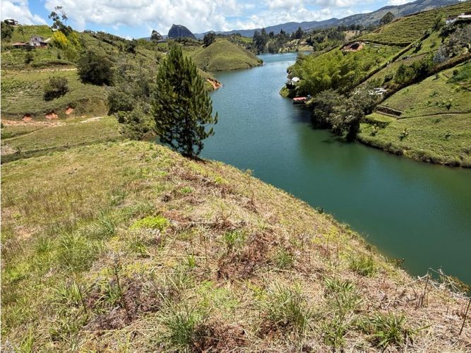 Lote en venta en Entreamigos, Sabaneta, 4026 m² · foto 8 de 11
