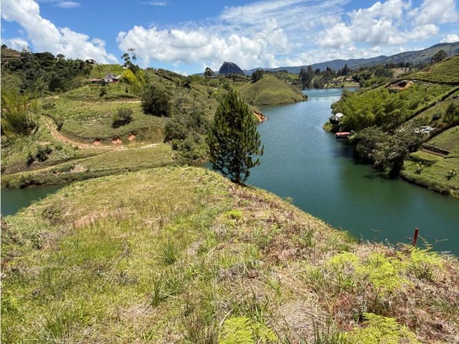 Lote en venta en Entreamigos, Sabaneta, 4026 m² · foto 9 de 11