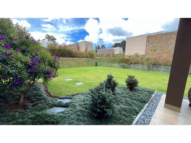 Casa de 4 alcobas en venta en Las Palmas, Envigado, 440 m² · foto 18 de 24