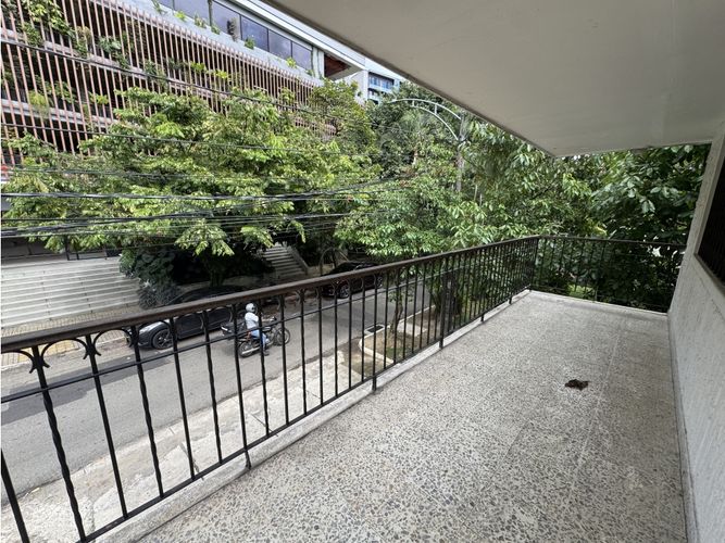 Casa de 10 alcobas en venta en Patio Bonito, Medellín, 535 m² · foto 6 de 24