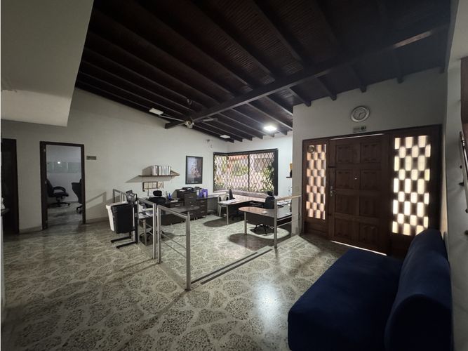 Casa de 10 alcobas en venta en Patio Bonito, Medellín, 535 m² · foto 19 de 24