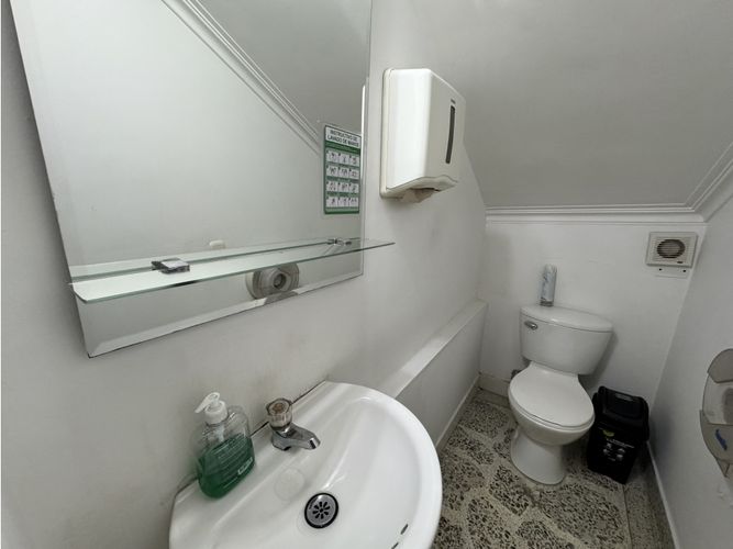 Casa de 10 alcobas en venta en Patio Bonito, Medellín, 535 m² · foto 22 de 24