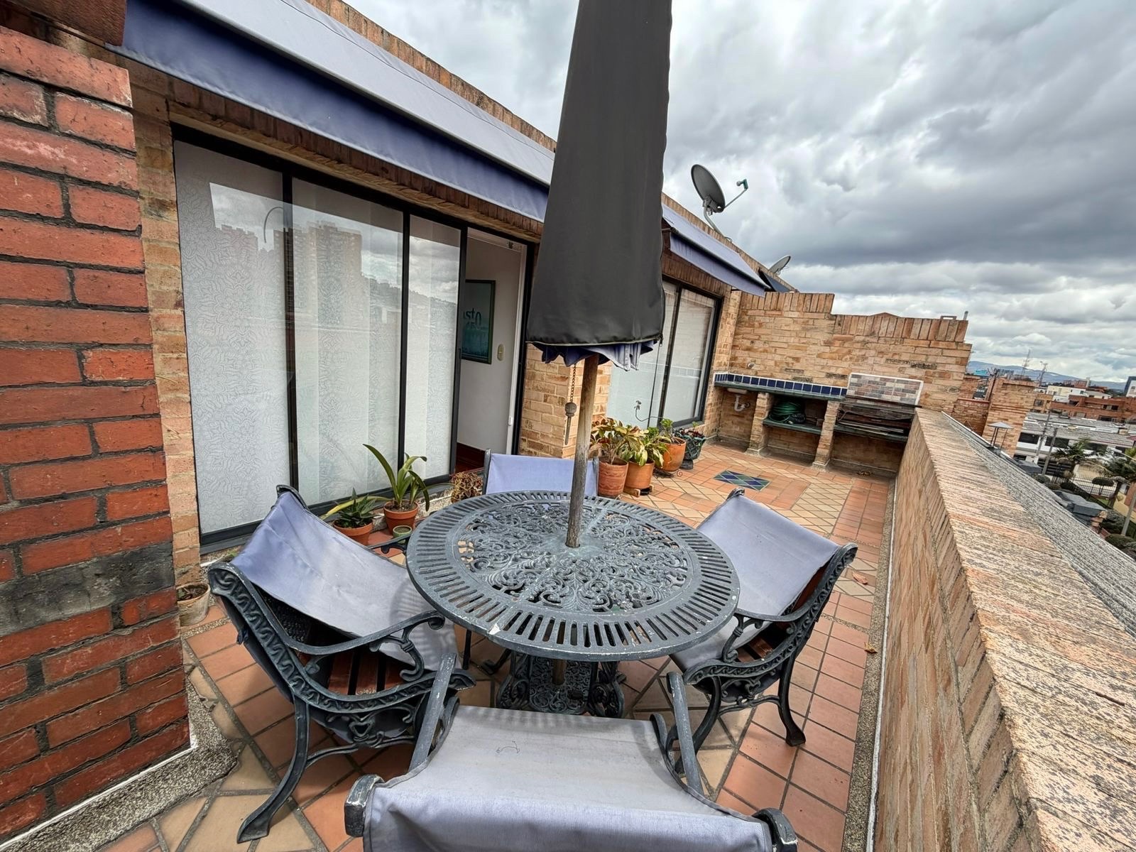 Apartamento en venta en Las Villas, Bogotá · foto 2 de 24