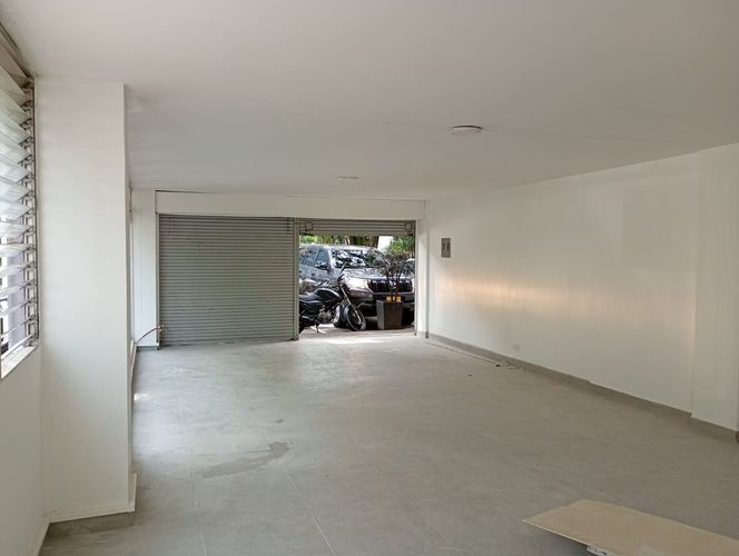 Local en arriendo en El Poblado, Medellín, 120 m² · foto 8 de 9