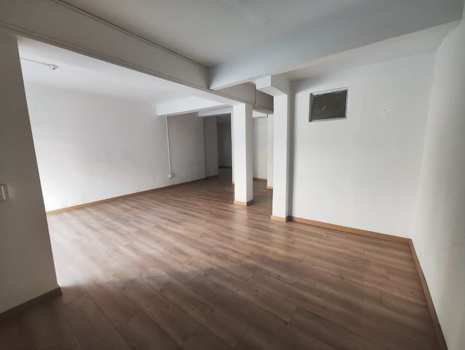 Local en arriendo en Laureles, Medellín, 70 m² · foto 4 de 13