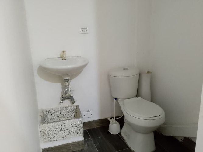 Local en arriendo en El Retiro, 30 m² · foto 6 de 7