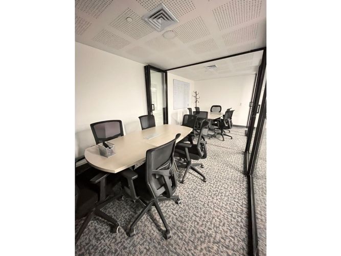Oficina en arriendo en Las Palmas, Medellín, 221 m² · foto 6 de 10