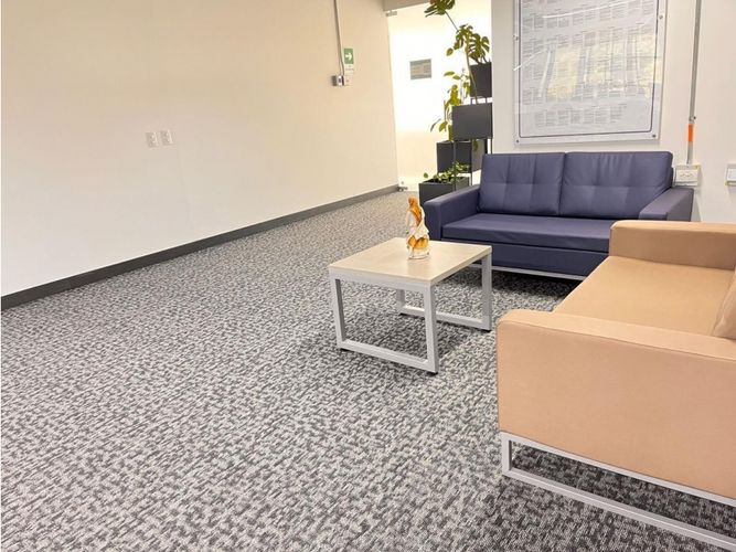 Oficina en arriendo en Las Palmas, Medellín, 221 m² · foto 10 de 10