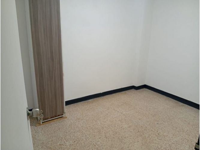 Casa de 4 alcobas en venta en Enciso, Medellín, 147 m² · foto 3 de 18