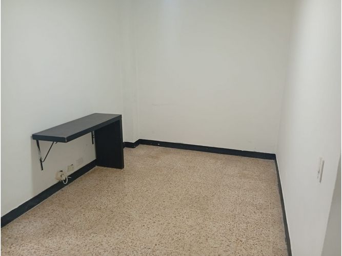 Casa de 4 alcobas en venta en Enciso, Medellín, 147 m² · foto 9 de 18