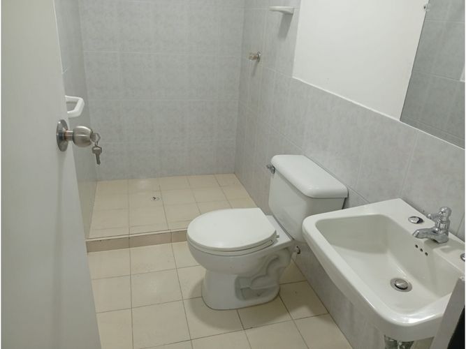 Casa de 4 alcobas en venta en Enciso, Medellín, 147 m² · foto 10 de 18