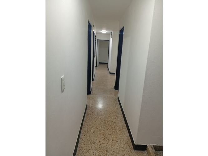 Casa de 4 alcobas en venta en Enciso, Medellín, 147 m² · foto 15 de 18
