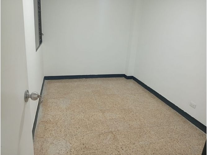 Casa de 4 alcobas en venta en Enciso, Medellín, 147 m² · foto 16 de 18