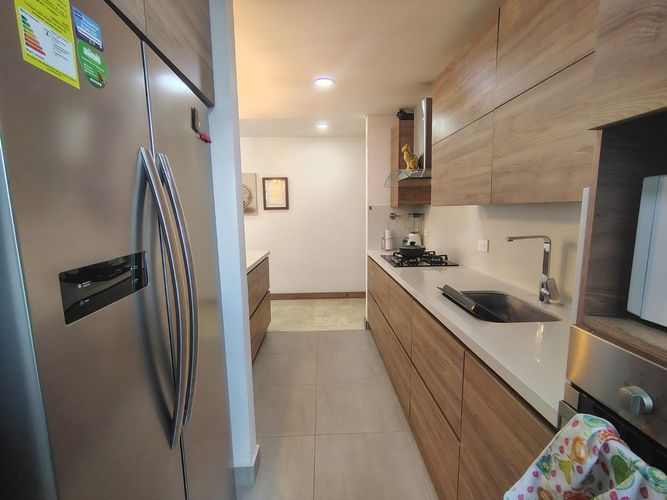 Apartamento de 3 alcobas en arriendo en El Poblado, Medellín, 125 m² · foto 10 de 19