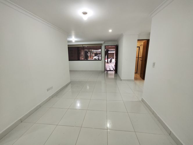 Apartamento de 3 alcobas en arriendo en Belén, Medellín, 140 m² · foto 7 de 16