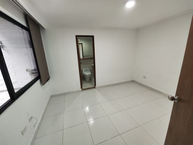 Apartamento de 3 alcobas en arriendo en Belén, Medellín, 140 m² · foto 12 de 16