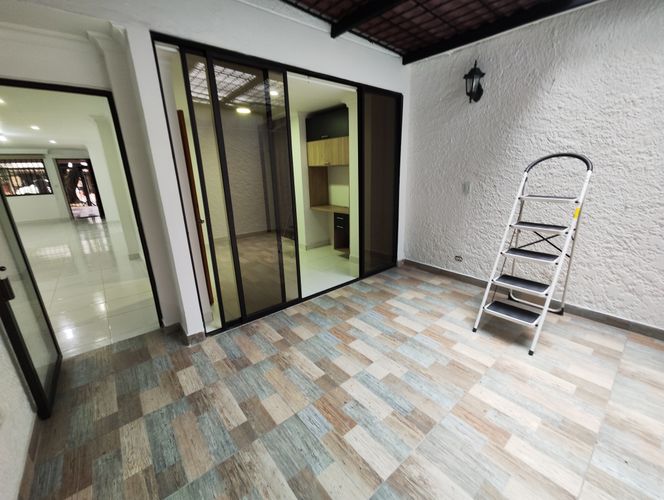 Apartamento de 3 alcobas en arriendo en Belén, Medellín, 140 m² · foto 15 de 16