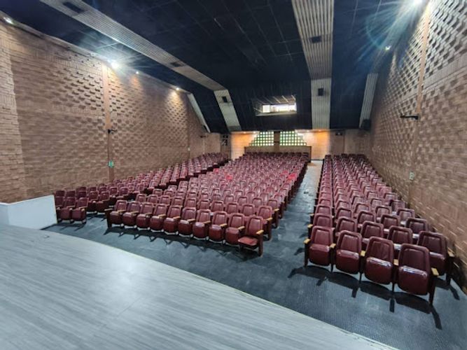 Local en arriendo en Los Angeles, Medellín, 700 m² · foto 18 de 24