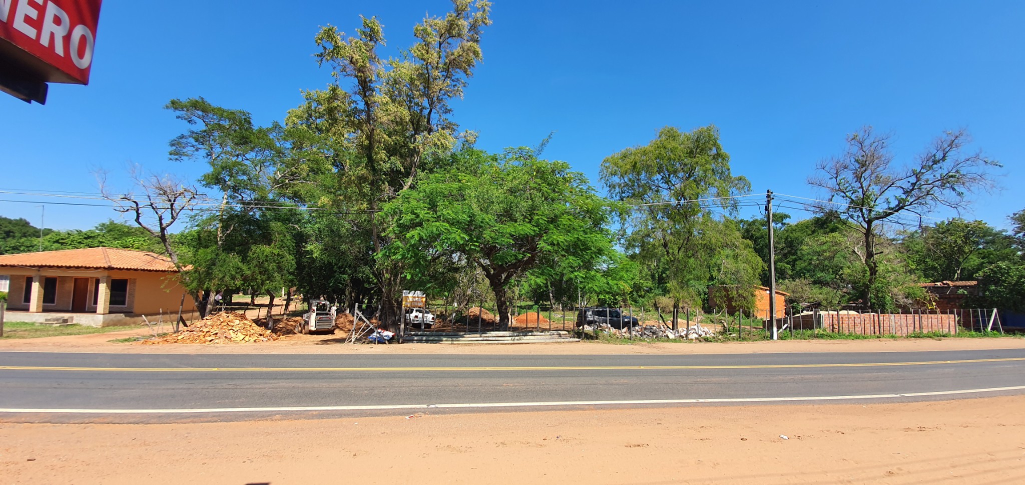 IMPONENTE TERRENO EN VENTA SOBRE RUTA LUQUE-LIMPIO — foto 3