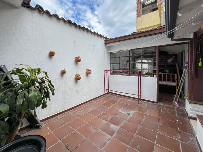 Casa de 4 alcobas en venta en Departamental, Cali, 130 m² · foto 13 de 24