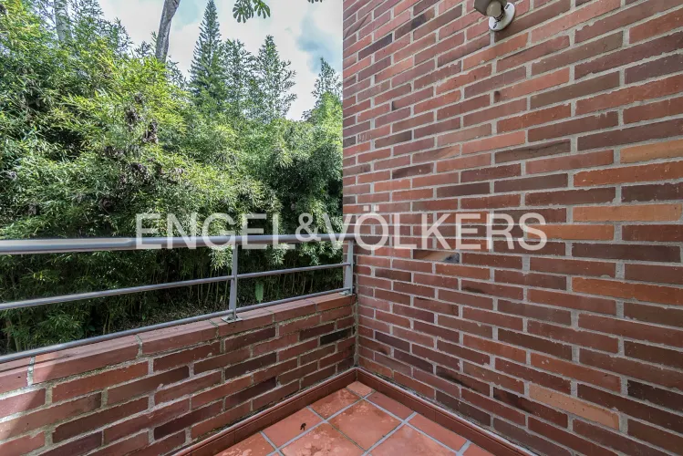 Casa de 4 alcobas en venta en Loma Del Escobero, Envigado, 330 m² · foto 21 de 24