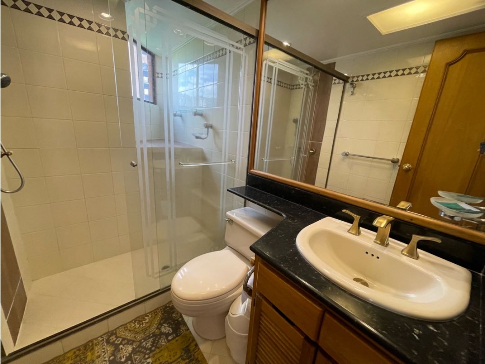 Apartamento en arriendo en La Tomatera, Medellín · foto 13 de 15