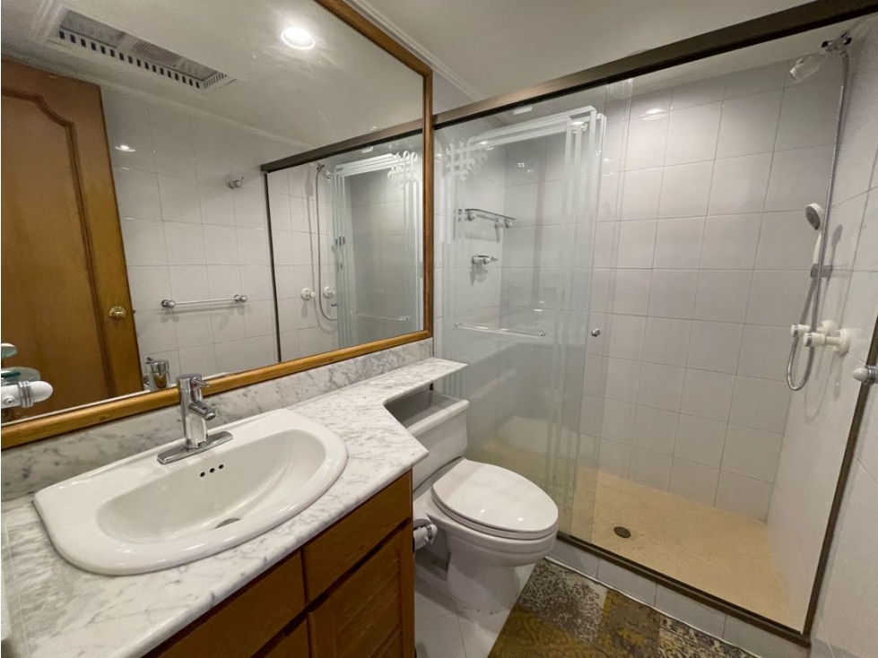 Apartamento en arriendo en La Tomatera, Medellín · foto 15 de 15