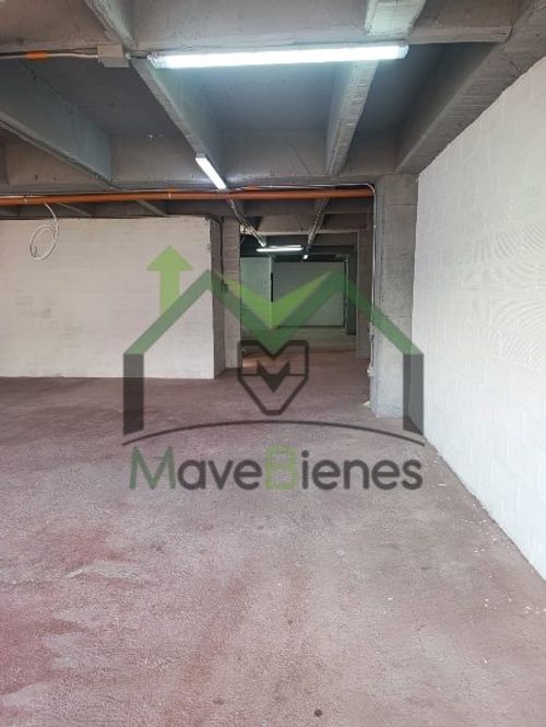 Bodega en arriendo en Centro, Itagüí, 175 m² · foto 2 de 9
