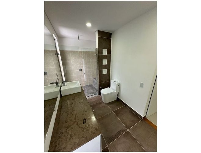 Casa de 3 alcobas en venta en Ciudad Jardin, Cali, 300 m² · foto 11 de 24