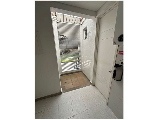 Casa de 3 alcobas en venta en Ciudad Jardin, Cali, 300 m² · foto 20 de 24