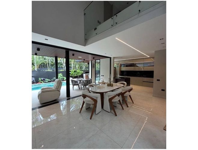 Casa de 3 alcobas en venta en Pance, Cali, 289 m² · foto 13 de 24